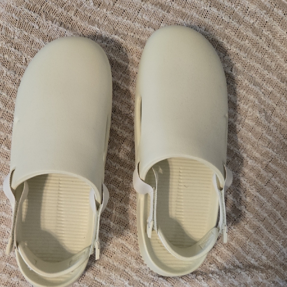 Nike Cream Men's Slip-On Slippers